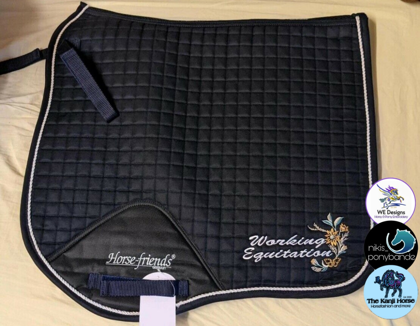 👑Working Equitation🦄 Schabracke mit Blume in dunkelblau navy, WB, Dressur, neu