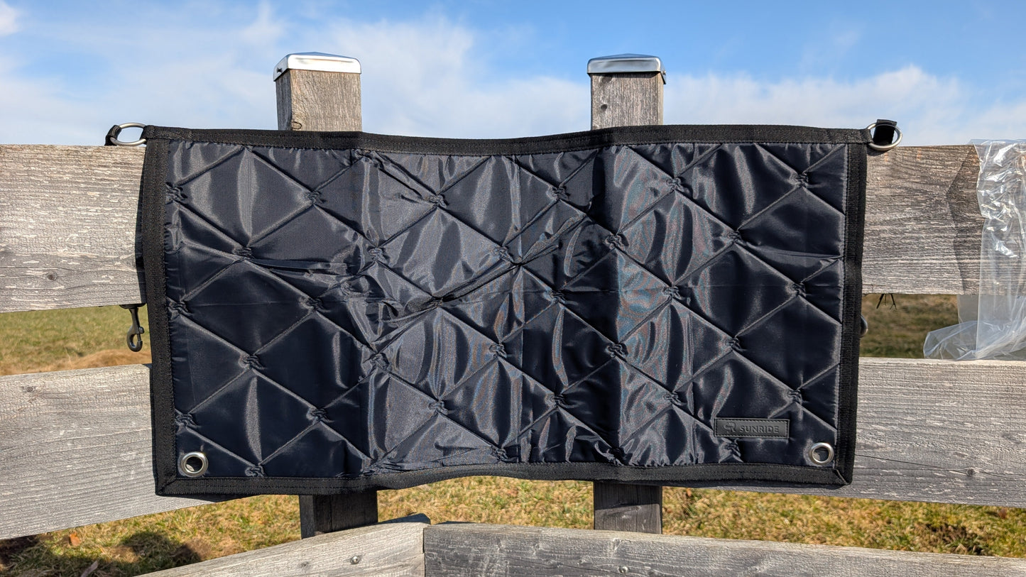 Boxentürvorgang 🩶 Stableguard 💙 individuell bestickt